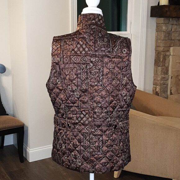 Erin London Brown with Design Puffer Vest - Picture 7 of 12